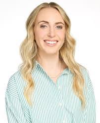 Janet Jarrell's Instagram, Twitter & Facebook