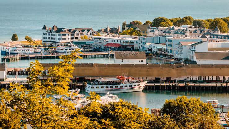 A Michigander's Guide to Mackinac Island | Condé Nast Traveler