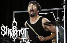 O atual baterista do slipknot é jay weinberg, filho do baterista de longa data de bruce springsteen, max weinberg. Christian Acosta Ø¯Ø± ØªÙˆÛŒÛŒØªØ± El Hijo De Max Weinberg Springsteen Jay Weinberg Exmadball Seria El Nvo Baterista De Slipknot Cc Jnflesch Http T Co 6f8uipyfpz