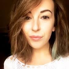 Clare Lindsey's Instagram, Twitter & Facebook