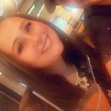 Audrey Avey's Instagram, Twitter & Facebook