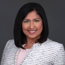 Jennifer Solak's Instagram, Twitter & Facebook