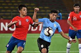 Assistir chile x uruguai ao vivo em hd, transmissão. Chile Vira Sobre O Uruguai E Se Classifica Para O Mundial Do Brasil Gazeta Esportiva