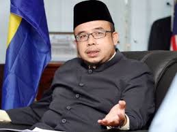 Mohd asri bin zainul abidin or better known as dr. Ambil Tindakan Terhadap Penyalahgunaan Kalimah Allah