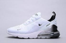 Nike Air Max 270 In 2020 Nike Shoes Air Max Nike Air Shoes Womens Running Shoes