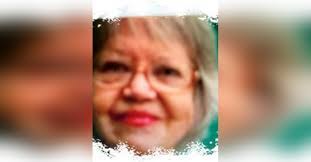 Maxine Dobbs's Instagram, Twitter & Facebook