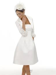 Vedi la nostra vestito di seta corallo selezione dei migliori articoli speciali o personalizzati, fatti a mano dai nostri negozi. Cr 03 Abito Corto In Raso Di Seta Con Bolero A Camicia E Gonna Svasata Lesposedigio Weddingdr Abito Da Sposa Corto Abiti Da Sposa Corti Vestito Da Sposa