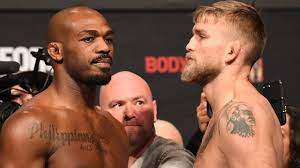 Conor mcgregor 3 is close to being finalized for ufc 264 on july 10, according to multiple sources. Pesagem Ufc 232 Encaradas Das Lutas Que Valem Cinturao Youtube