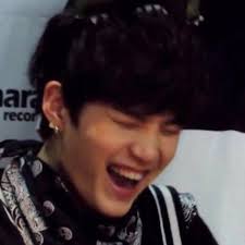 And he was diagnosed with a dislocated shoulder in 2013, the . Taegi Ph áƒ¦ 2013 Yoongi Could Never Do Anything Facebook