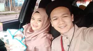 5 selebriti popular ini bangkit dari mentor. Mahu Buka Kedai Untuk Isteri Menang 100k Juara Mentor Apex Mahu Ubah Nasib Keluarga