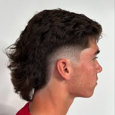 Most of yall don't got this is your bag✂️ ALWAYS accepting new clients!! If  you're in Reading/surrounding areas in Pennsylvania come check me out🫵  Located @dagalleryllc 🧞