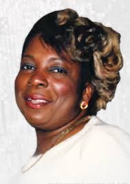 Marie Bethune's Instagram, Twitter & Facebook