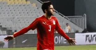 كشف مصدر داخل النادي الأهلي ، عن أن انشغال حمدي فتحي لاعب وسط الفريق الأحمر بالتحضير لحفل زفافه يوم الإثنين المقبل، وراء استبعاده من قائمة مباراة فريقه ضد الإنتاج الحربي يوم. Ø§Ù„Ø¥ØµØ§Ø¨Ø§Øª ØªØ¶Ø±Ø¨ Ø§Ù„Ø£Ù‡Ù„Ù‰ Ù‚Ø¨Ù„ Ø§Ù„Ù‚Ù…Ø© Ø­Ù…Ø¯ÙŠ ÙØªØ­ÙŠ Ø§Ù„Ù†Ø­Ø³ ÙŠØ·Ø§Ø±Ø¯Ù‡ ÙˆØºÙ…ÙˆØ¶ Ù…ÙˆÙ‚Ù Ù…Ø¹Ù„ÙˆÙ„ Ø§Ù„ÙŠÙˆÙ… Ø§Ù„Ø³Ø§Ø¨Ø¹