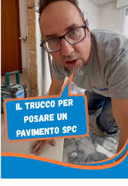 Il trucco FAIDATE per posare un pavimento in SPC#piastrellista #lavoriedili  #spc #tutorial #tutorials #diy #diyproject #CapCut