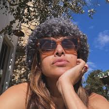 RN…. ❤️ A very Cali Xmas. 🎄 Feliz Navidad! Sending so much love ❤️