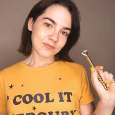 How You Can Use Your Brand Colors To Attract Subscribers And Sales