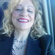 In CGD mi aveva portato Alfredo Cerruti. Un geniale napoletano  completamente fuori dagli schemi, che con Daniele Pace, Totò Savio e  Giancarlo Bigazzi aveva fondato gli Squallor. Adoravo Alfredo. Aveva un  fiuto