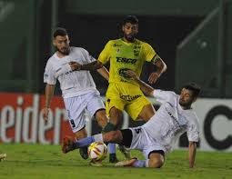El encuentro en varela significó un antes y un después en el fútbol sudamericano, luego de que las encargadas de impartir justicia hayan sido solo mujeres. Ascenso Del Interior Defensa Y Justicia 1 0 Gimnasia Y Tiro