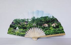 Đầu hè bán 4.000 quạt giấy: Hốt bạc thời điều hòa, quạt điện