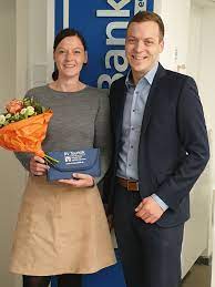 A bic rövidítés a business identifier code (korábban bank identifier code) szavakból ered, amely magyarul. 06 03 2020 Ruckblick Unsere Gewinner Beim Gewinnsparen 2019 Vr Bank Landsberg Ammersee Eg