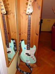 Check out our mark hoppus bass selection for the very best in unique or custom, handmade pieces from our shops. Fender Mark Hoppus Bass Ton Poti Einbau Mit 2 Kondensatoren Parallel Bassic De