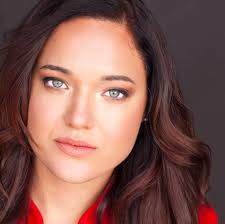 Samantha Bowling's Instagram, Twitter & Facebook