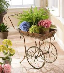 Antique Bronze Cart Plant Stand Kirkland S Giardino Di Piante Grasse Giardino Di Fiori Fiori