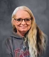 Jackie Beam's Instagram, Twitter & Facebook