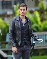 Pin By Heather Woods On Ready On Set Colin O Donoghue Killian Jones Captain Hook