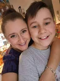 Anastasia Hummel's Instagram, Twitter & Facebook