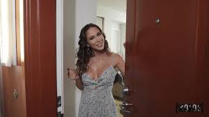 Big ass mommy fucked like shes a whore in genuine home incest - XBabe video