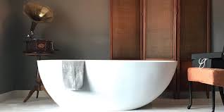 La vasca da bagno, antenata della più moderna doccia, oltre ad essere utile per l'aspetto pratico necessario all'igiene personale, è un complemento d'arredo in cui concedersi momenti di relax indispensabili per stare bene con voi stessi. La Migliore Vasca Da Bagno Prezzi E Offerte Di Giugno 2021