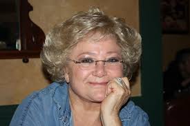 Lydia Kellie Henniger Chavez Lydia Kellie Henniger Chavez was born October  9, 1974 in Sonoma, Ca. She moved to Porterville, Ca. in 1977 where she  lived until her passing