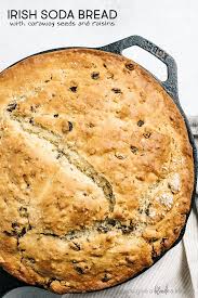 Irish Soda Bread Is Made With Baking Soda And Buttermilk To Make This Quick Bread Rise Without No Yeast It In 2020 Irish Soda Bread Recipe Soda Bread Irish Soda Bread