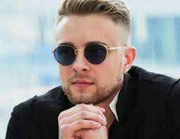 Как называется прическа егора крида? Egor Krid Smenil Imidzh Stav Pepelnym Blondinom
