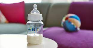 Dilengkapi dengan dot inovatif yang berfungsi agar mulut bayi menempel secara alami. 10 Botol Susu Bayi Terbaik Di Indonesia 2021 Ulasan Merk Harga