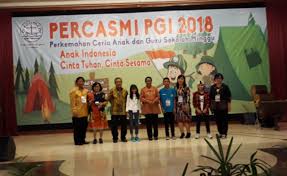 Bait demi bait mereka tulis. Perkemahan Ceria Anak Dan Guru Sekolah Minggu Percasmi Pgi 2018 Dibuka Secara Resmi Oleh Menteri Pppa Prof Dr Yohana Susana Yambise Victoriousnews Com