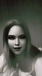 Amanda Wanamaker's Instagram, Twitter & Facebook