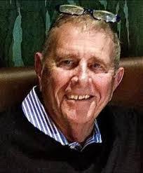 Ed Marlow's Instagram, Twitter & Facebook