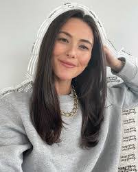 Kara Ladd's Instagram, Twitter & Facebook