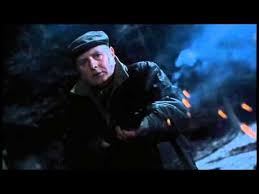 The film is based loosely around events in december 1995 that culminated in the murders of three drug dealers in rettendon, essex, uk. Essex Boys 2000 The Shootings Youtube