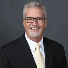 Lisa Roehm's Instagram, Twitter & Facebook