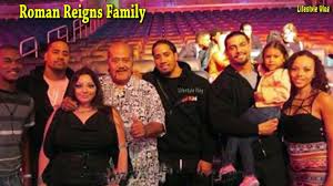 His father, sika anoa'i, is a wwe hall of fame and best known as the member of the wwf tag team 'the wild samoans.' after he bid farewell to his football career, he decided to make his career in professional wrestling to take family legacy forward. Roman Reigns Family Photo