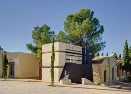 Pin By Kraft C On Architecture Mausoleum Mausoleum Design Wellness Design