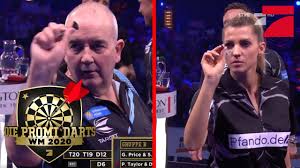 In der anfangsphase tat er sich schwer. Halbfinale Sarah Harrison Vs Max Kruse Promi Darts Wm 2020 Prosieben Youtube