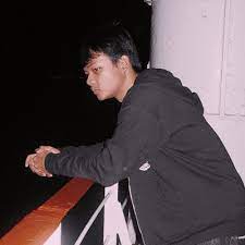 Gudang garam cigarette company is one of the leading companies within the cigarette industry in indonesia that has been established since 1958 in the town of kediri. Ridho Ikhsan On Twitter The Winner Of Futsal Se Nusantara Is Jreng Jreng Jreng Ro Bandung At Gudang Garam Kotabumi Pic Https T Co 1p6mdhhjxf
