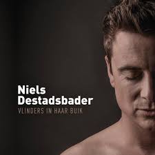 Hij krijgt onder meer bekenheid door mee te doen aan het televisieprogramma steracteur sterartiest. Nieuwe Single Van Niels Destadsbader Radio Puur Vlaams Facebook