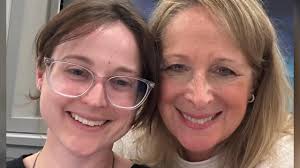 Just back from the Yophi Doll Show in Orlando! It was wonderful in so many  ways but the honor I had of teaching a master class using IRHSP paints and  mediums was definitely a high light for me. I have ...