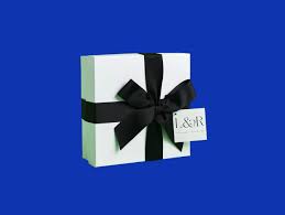 Whether you're shopping for christmas, her birthday, an anniversary, or just because, these anytime gifts for all of the women in your life are the perfect way to show you care. 20 Makeup And Beauty Gift Ideas Hair Gadgets Skincare And More Wired