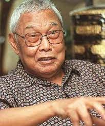 Ghazali was born in 1922 in kuala lipis, pahang. The Long And Illustrious Road Of A No Nonsense Minister The Star